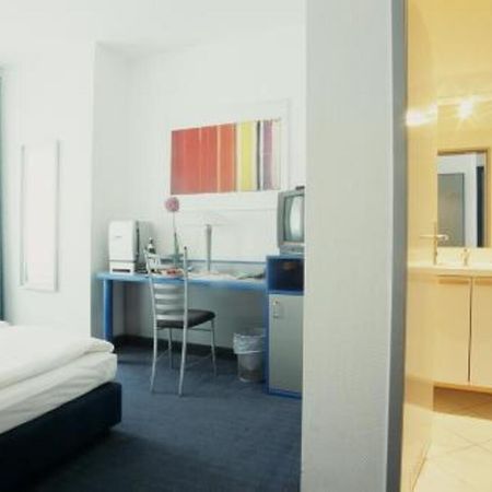 Hotel Alt - Tegel Berlin Zimmer foto