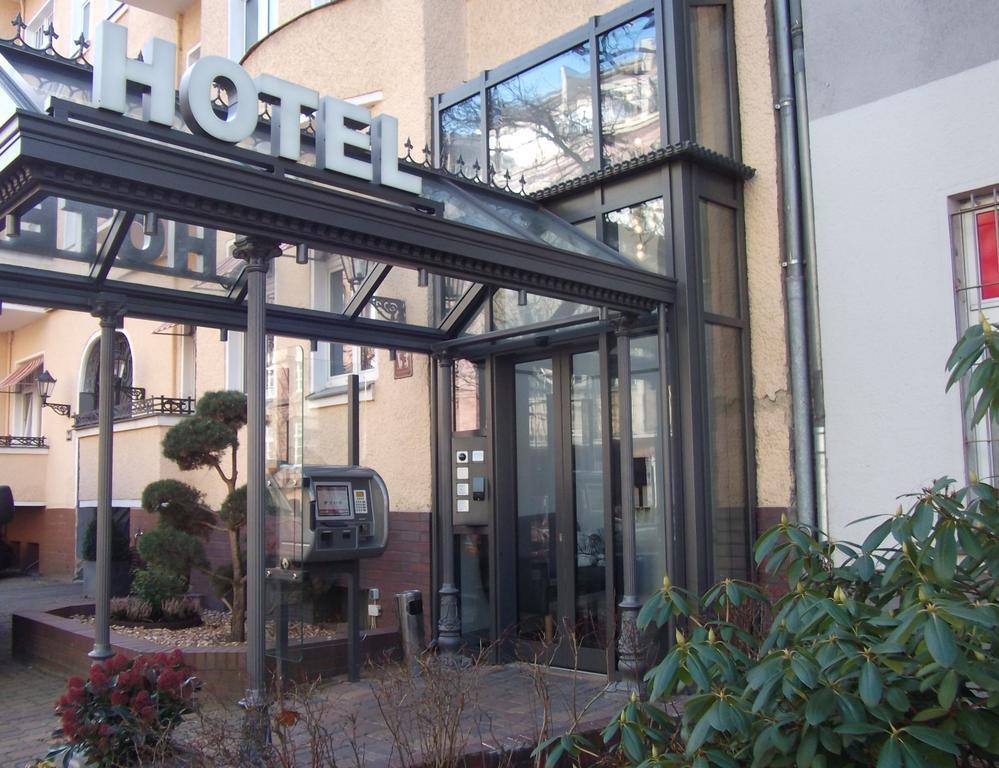 Hotel Alt - Tegel Berlin Exterior foto