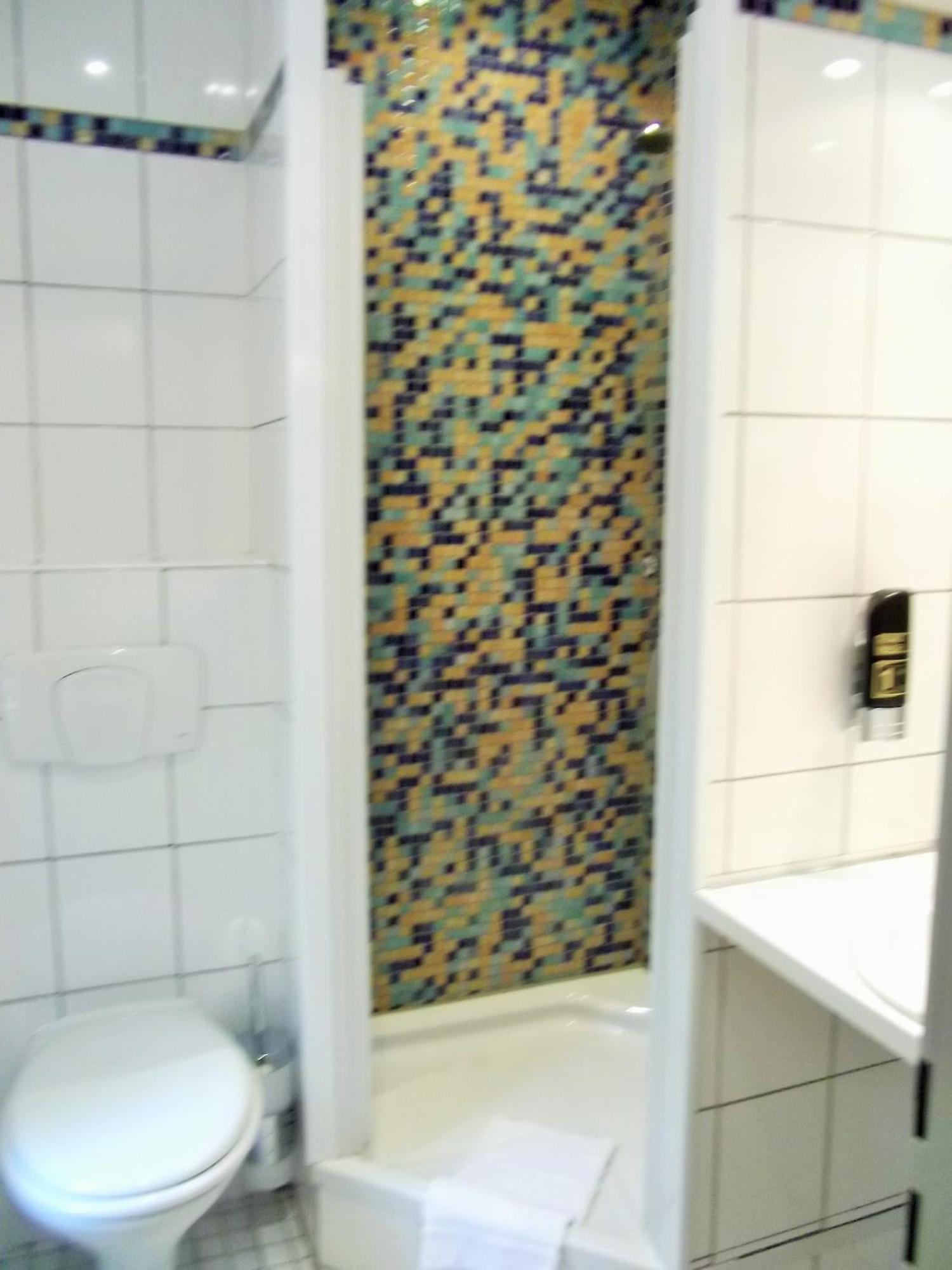 Hotel Alt - Tegel Berlin Zimmer foto