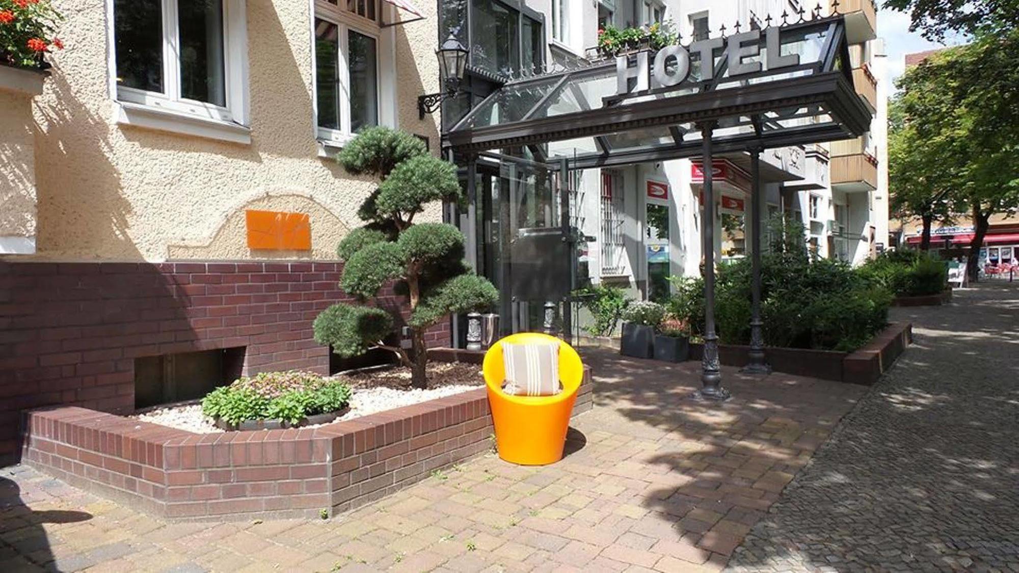 Hotel Alt - Tegel Berlin Exterior foto